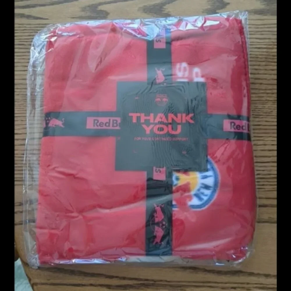 New York Red Bulls Blanket Exclusive 2022 Season Ticketholder Gift Brand New